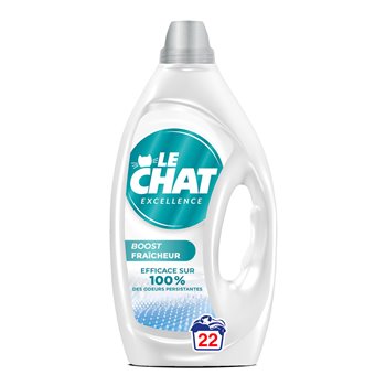 A bottle of Le Chat Excellence Boost Fraicheur laundry detergent on a plain white background.